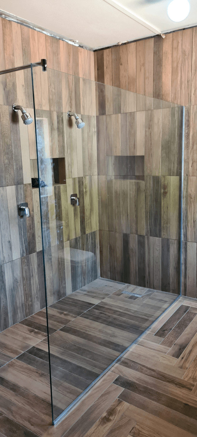 Sleek full glass shower enclosure - alufox